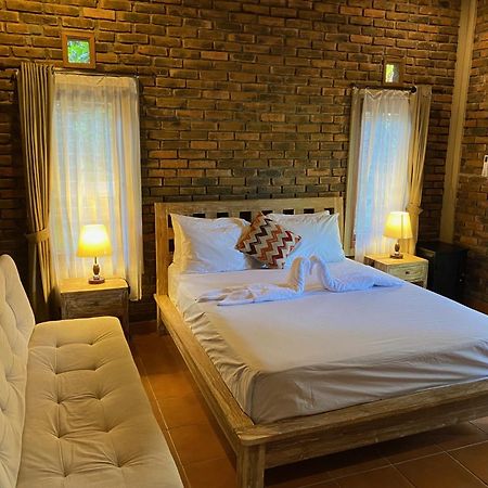 Mayong Bali Villa And Hostel Мундук Екстер'єр фото